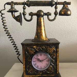 Home Decor - metal telephone